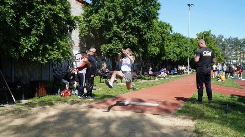  Międzyszkolna rywalizacja lekkoatletyczna w dwóch lokalizacjach 