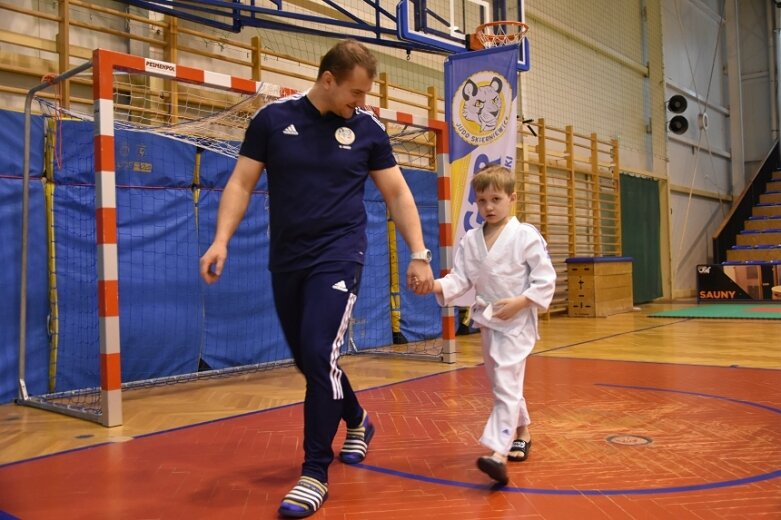  Mikołajki na sportowo z Akademią Sztuk Walki Tiger 