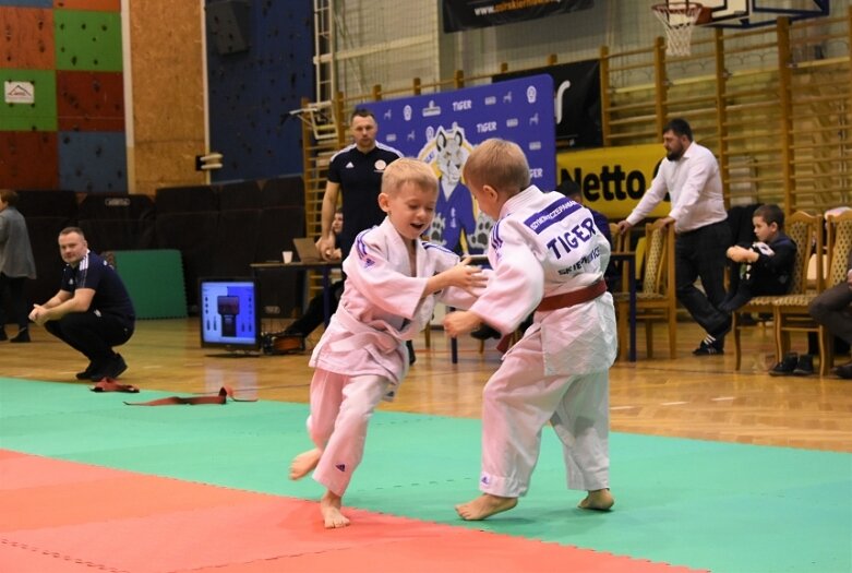  Mikołajki na sportowo z Akademią Sztuk Walki Tiger 