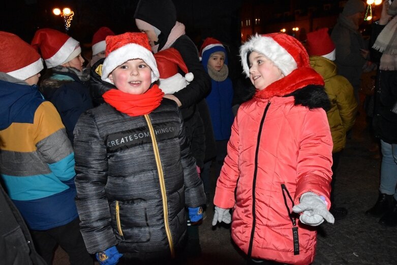  Mikołajkowy marsz ulicami Skierniewic 