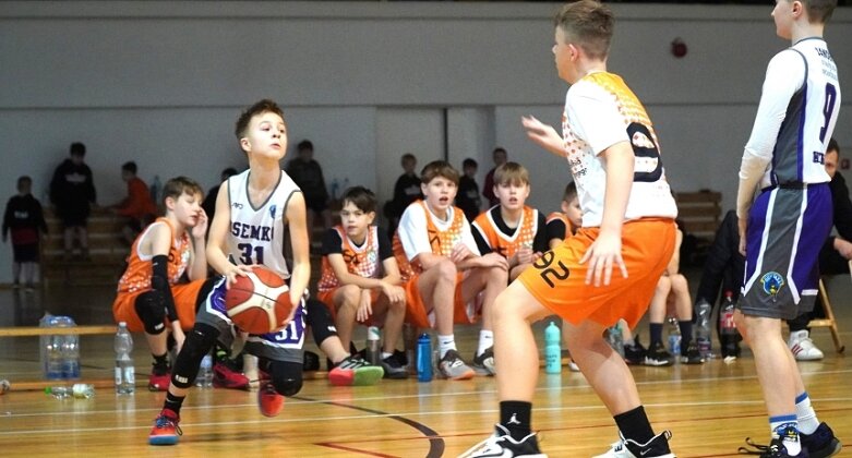  Młodzicy Ósemki dominują w lidze U13 