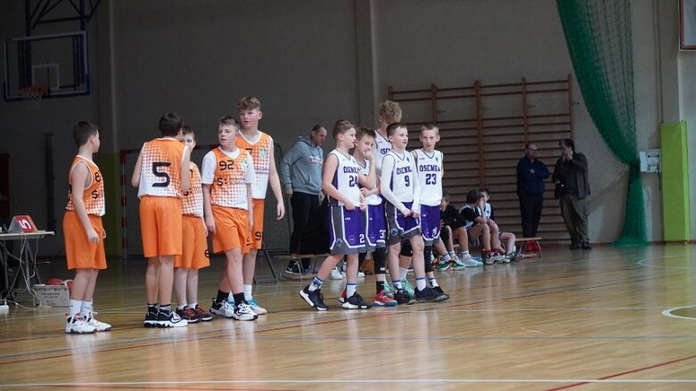  Młodzicy Ósemki dominują w lidze U13 