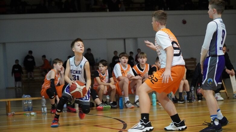  Młodzicy Ósemki dominują w lidze U13 