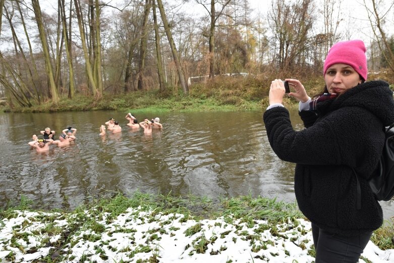  Morsy z całego regionu wykąpały się dla Agaty 