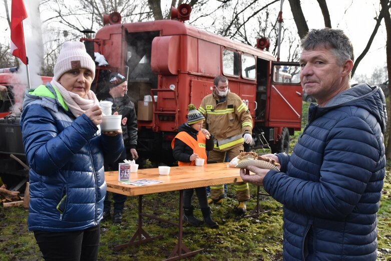  Morsy z całego regionu wykąpały się dla Agaty 