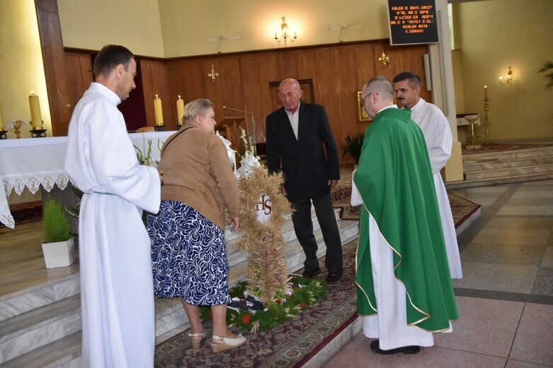  Na Rawce częstowano chlebem i miodem 