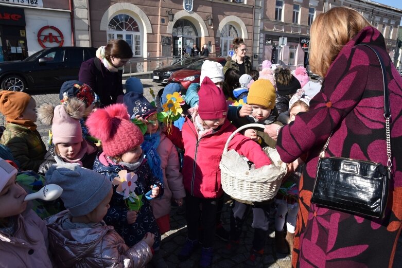  Najmłodsi manifestowali solidarność z Ukrainą 