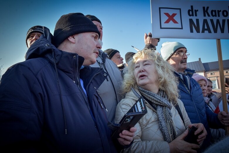  Nawrocki w Skierniewicach: Rafał Trzaskowski zachowuje się jak chorągiewa” 