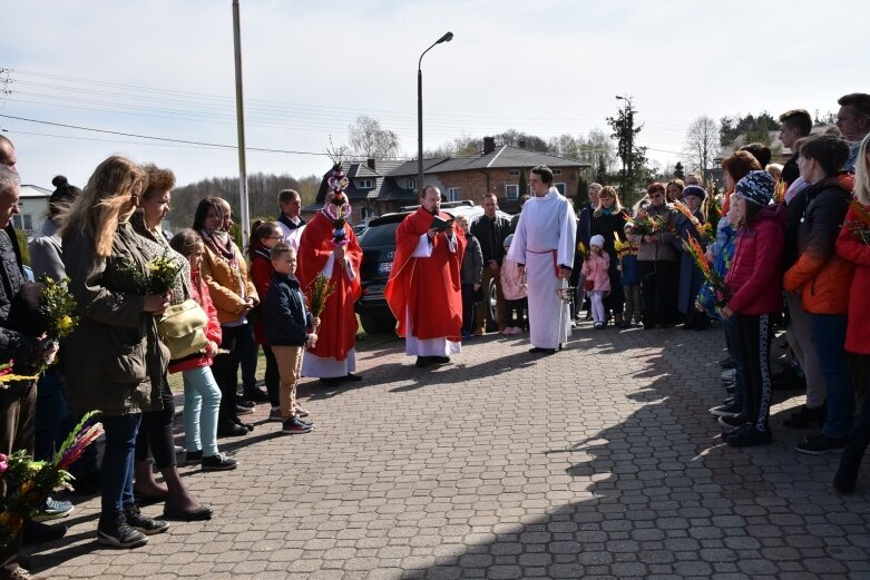  Niedziela Palmowa i otwarcie wystawy sztuki sakralnej w kościele na Rawce 