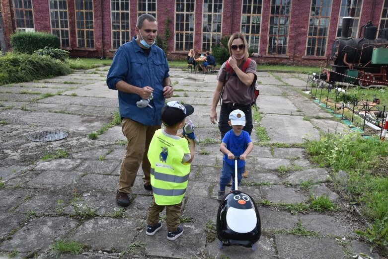  Niemal 370 gości na dniu otwartym w parowozowni 