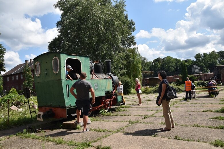  Niemal 370 gości na dniu otwartym w parowozowni 