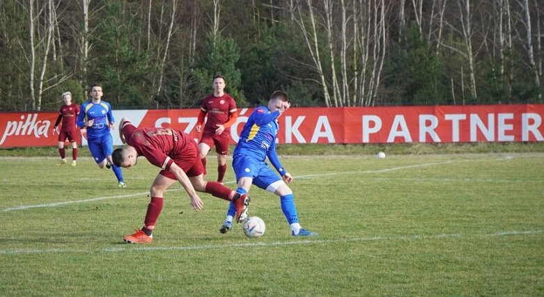  Niespodzianka była blisko. Rozczarowanie po czwartoligowych derbach 