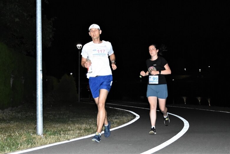  Nocny Półmaraton, nowość w biegowej triadzie 