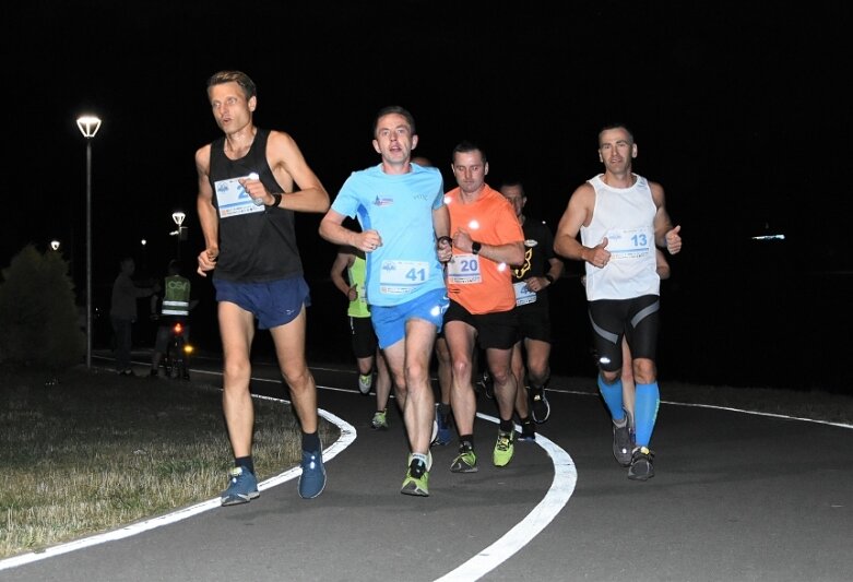  Nocny Półmaraton, nowość w biegowej triadzie 