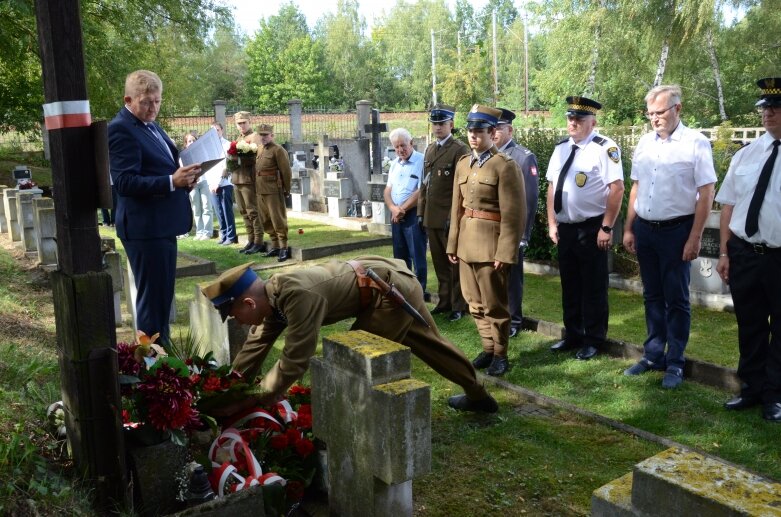  Obchody 85. rocznicy wybuchu II wojny światowej w Skierniewicach 