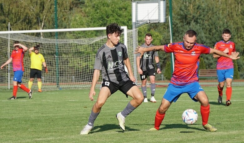  Olympic wiceliderem, Macovia, GKS i Sierakowianka z porażkami 