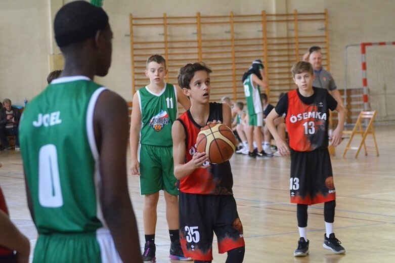  Ósemka na podium Basket Kids Cup 2019 