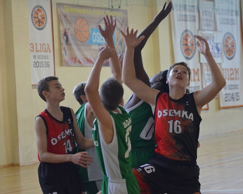  Ósemka na podium Basket Kids Cup 2019 