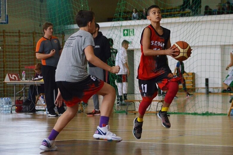  Ósemka na podium Basket Kids Cup 2019 