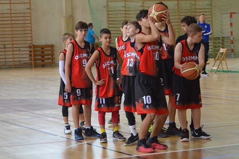  Ósemka na podium Basket Kids Cup 2019 