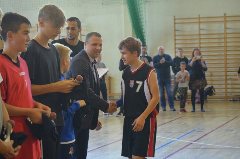  Ósemka na podium Basket Kids Cup 2019 