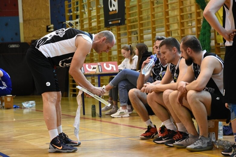  Ósemka pokonała TKM Włocławek w ostatnim meczu sezonu w roli gospodarzy 