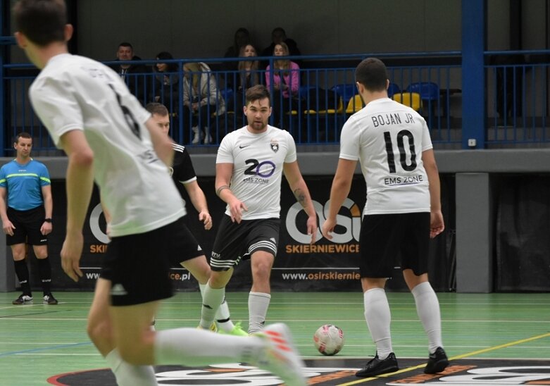  Pakobud Skierniewicka Liga Futsalu wróciła po przerwie 