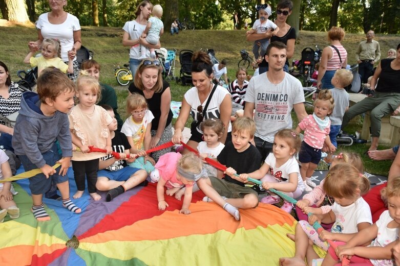  Pani Muzyka ma w Skierniewicach wielu fanów 