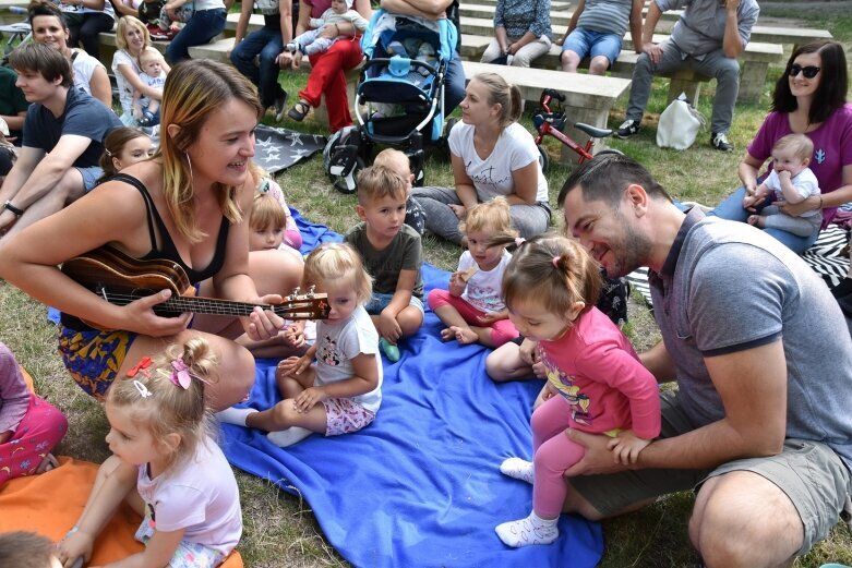  Pani Muzyka ma w Skierniewicach wielu fanów 