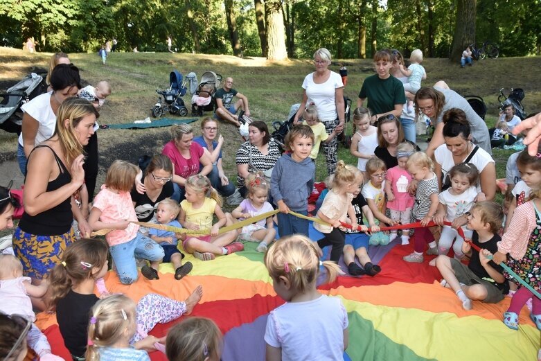  Pani Muzyka ma w Skierniewicach wielu fanów 