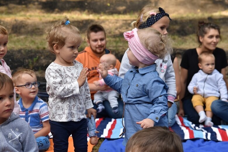  Pani Muzyka rządzi w parku 