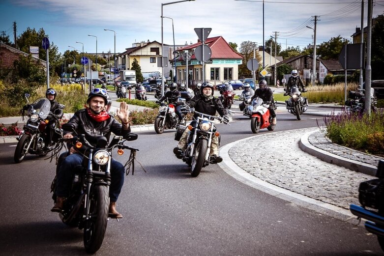  Parada motocyklistów w Skierniewicach. Mamy ich zdjęcia 