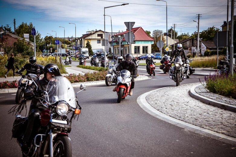  Parada motocyklistów w Skierniewicach. Mamy ich zdjęcia 