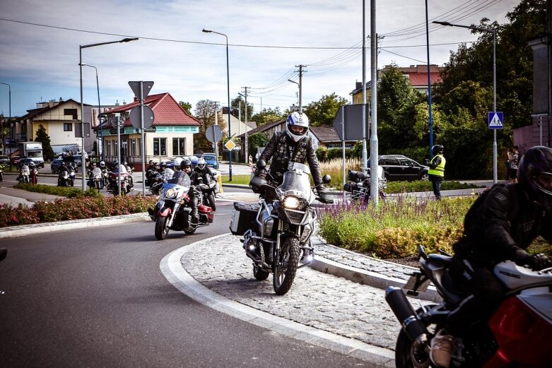  Parada motocyklistów w Skierniewicach. Mamy ich zdjęcia 