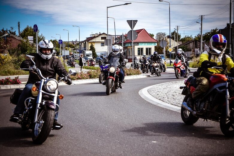  Parada motocyklistów w Skierniewicach. Mamy ich zdjęcia 