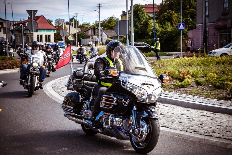  Parada motocyklistów w Skierniewicach. Mamy ich zdjęcia 