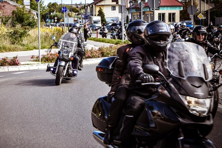  Parada motocyklistów w Skierniewicach. Mamy ich zdjęcia 