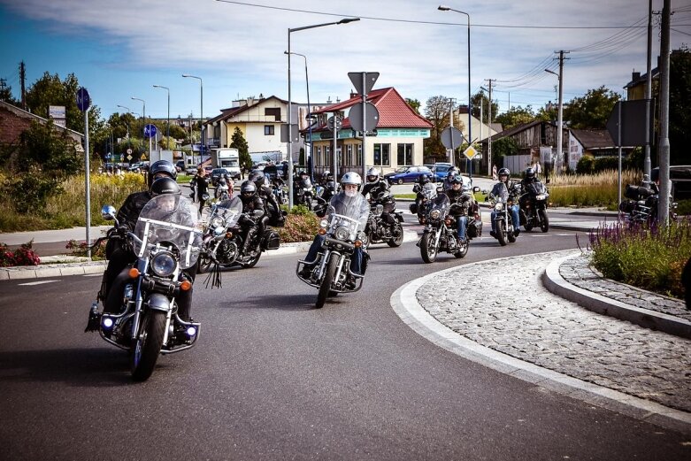  Parada motocyklistów w Skierniewicach. Mamy ich zdjęcia 