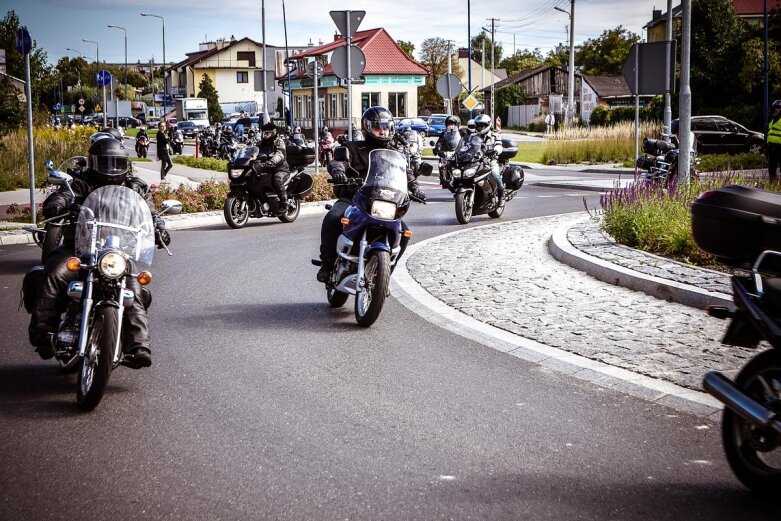  Parada motocyklistów w Skierniewicach. Mamy ich zdjęcia 