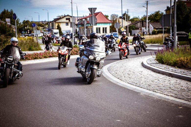  Parada motocyklistów w Skierniewicach. Mamy ich zdjęcia 