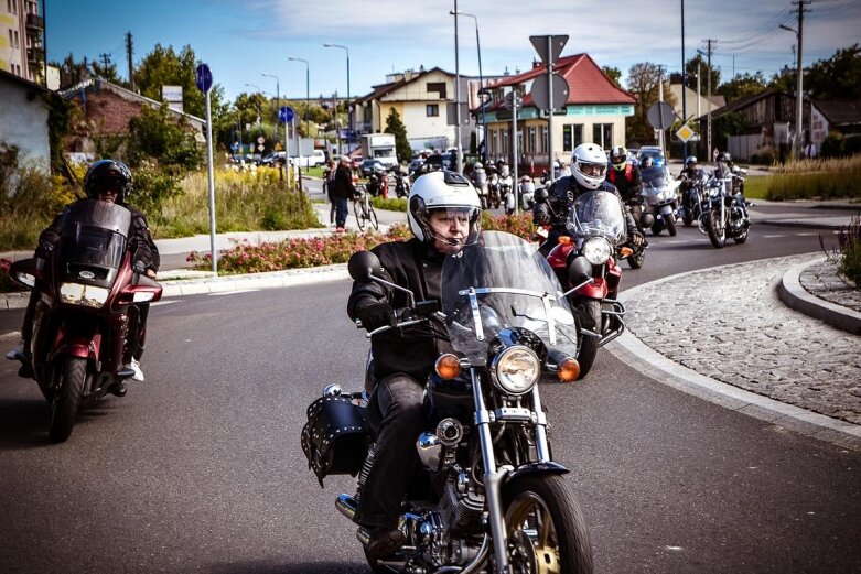  Parada motocyklistów w Skierniewicach. Mamy ich zdjęcia 