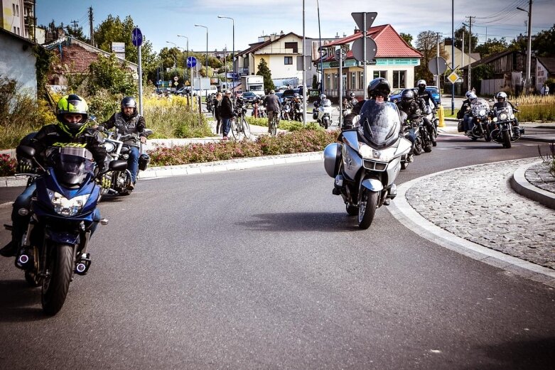  Parada motocyklistów w Skierniewicach. Mamy ich zdjęcia 