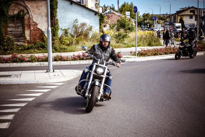  Parada motocyklistów w Skierniewicach. Mamy ich zdjęcia 