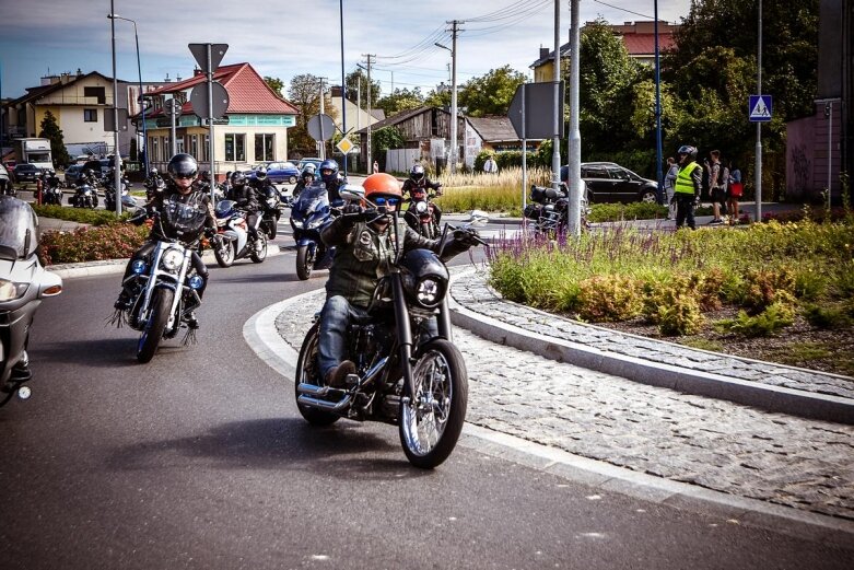  Parada motocyklistów w Skierniewicach. Mamy ich zdjęcia 