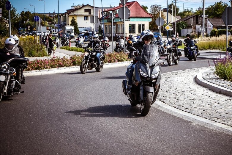  Parada motocyklistów w Skierniewicach. Mamy ich zdjęcia 