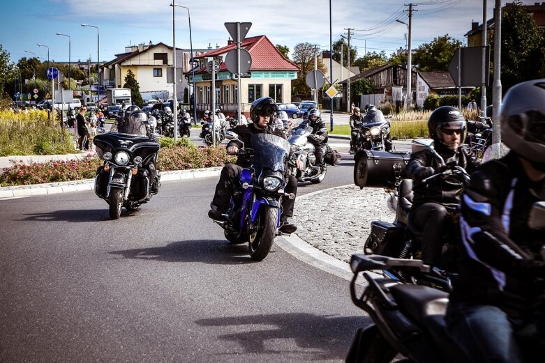  Parada motocyklistów w Skierniewicach. Mamy ich zdjęcia 