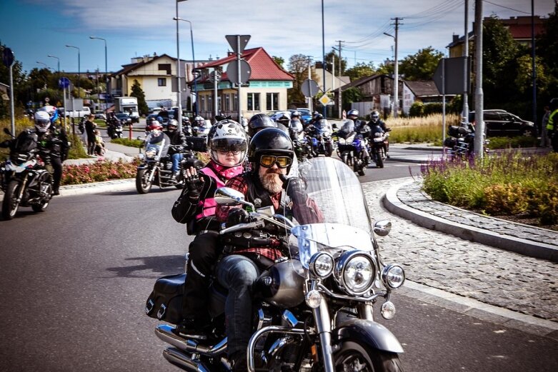  Parada motocyklistów w Skierniewicach. Mamy ich zdjęcia 