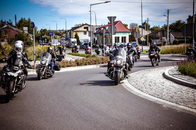  Parada motocyklistów w Skierniewicach. Mamy ich zdjęcia 