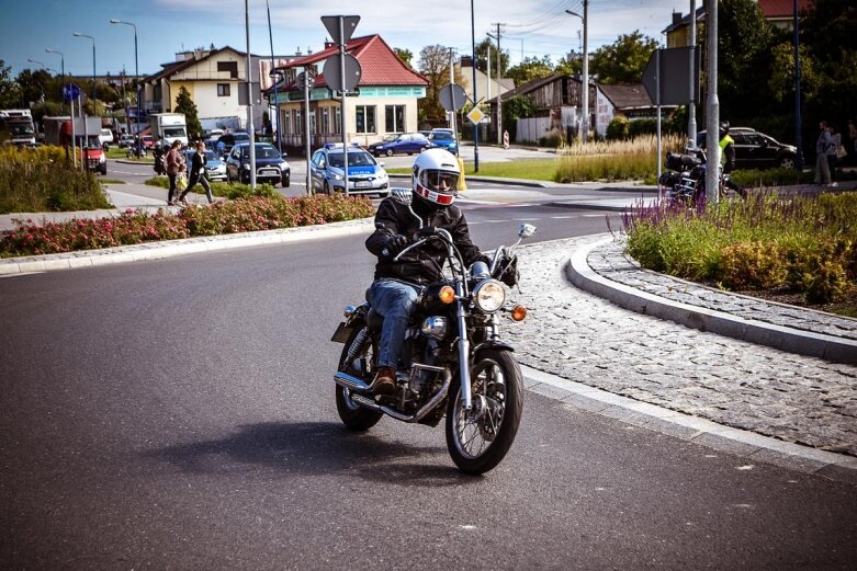  Parada motocyklistów w Skierniewicach. Mamy ich zdjęcia 