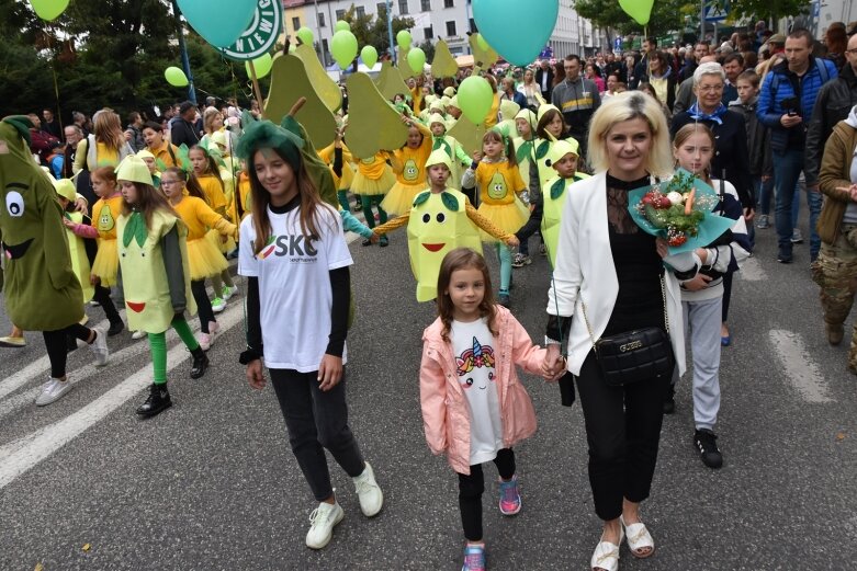  Parada smaków, kolorów i radości na ulicach Skierniewic. Ale widowisko! 